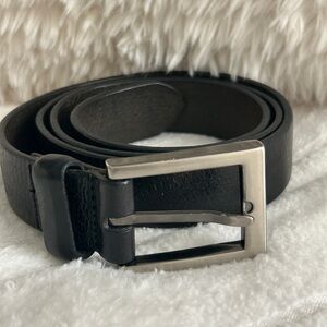 Claiborne Black Leather Belt Silver Buckle Sz 38